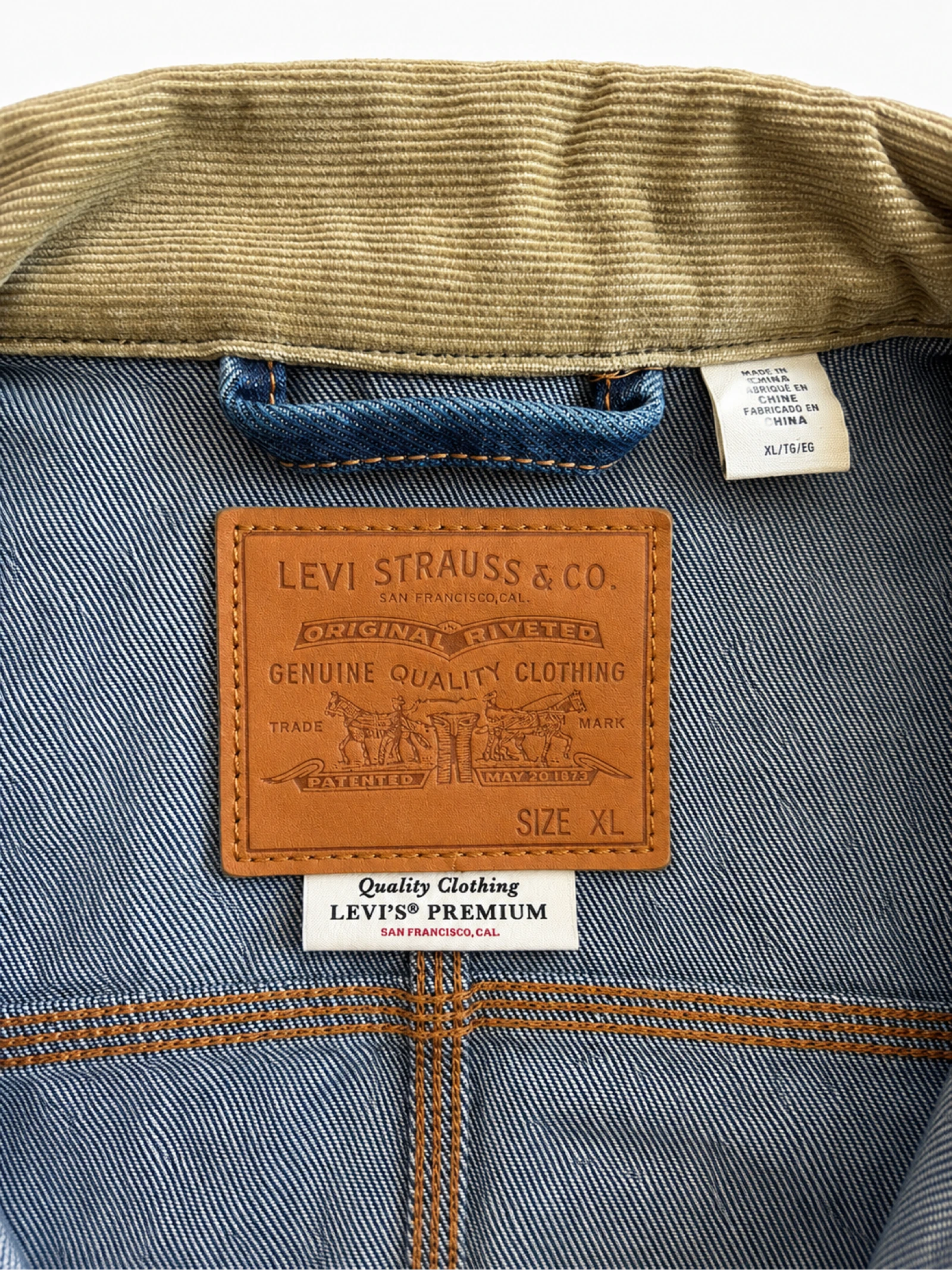 Jaqueta de trabalho Levi's Premium com gola de sarja GG – photo 4